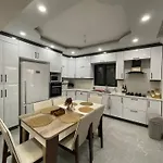 Master Vi ヴィラ