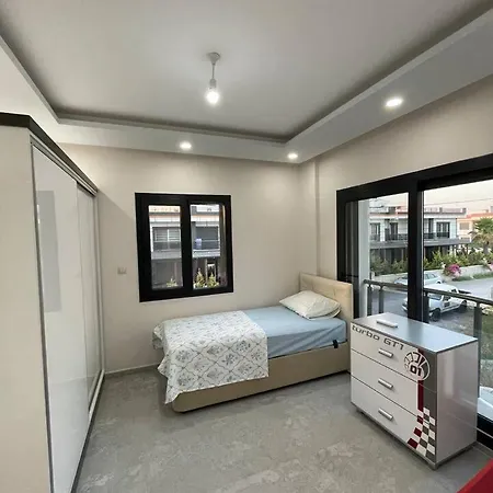 别墅 Master Vi 达拉曼